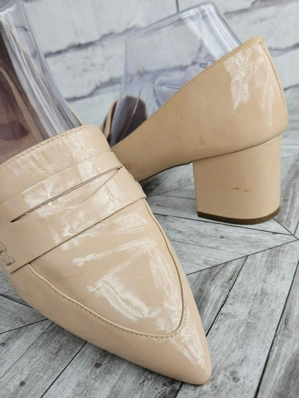 BEIGE SHOES Leather Womens 8.5 Tan Loafers Block High Heel Halogen Pointed Toe
